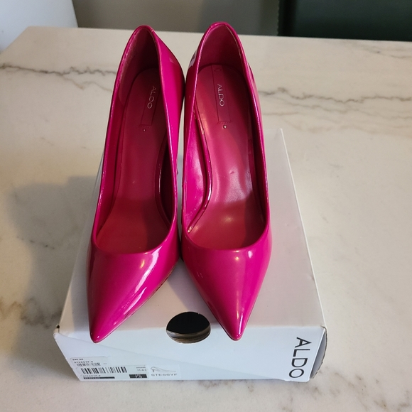 Shoes - Picture 2 of 3